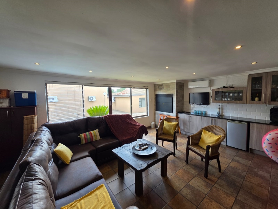 3 Bedroom Property for Sale in Vaalpark Free State